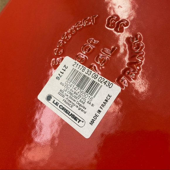 Le Creuset new 8qt #33 Volcanic rare - Picture 8 of 14